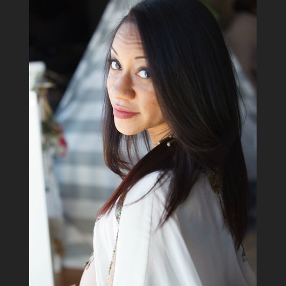 Meet your Posher, Tarria - Picture 1 of 1